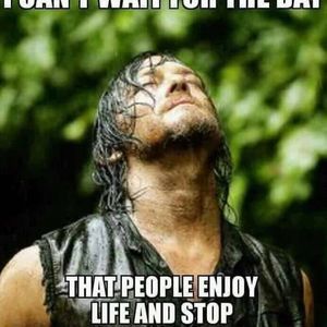 Meet your Posher, Lois